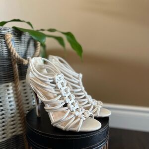 Le Chateau white sandals